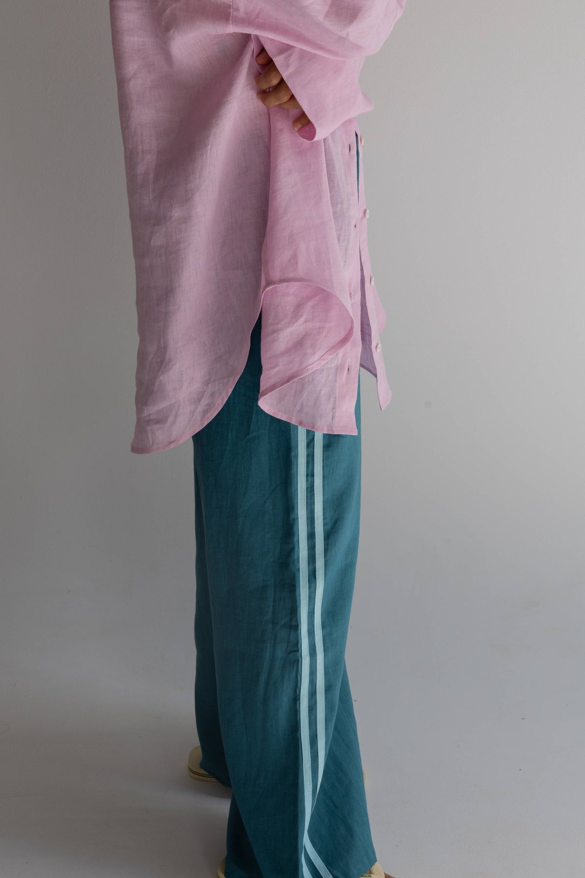 Locolinen Linen Oversized Shirt - Pale Fuchsia