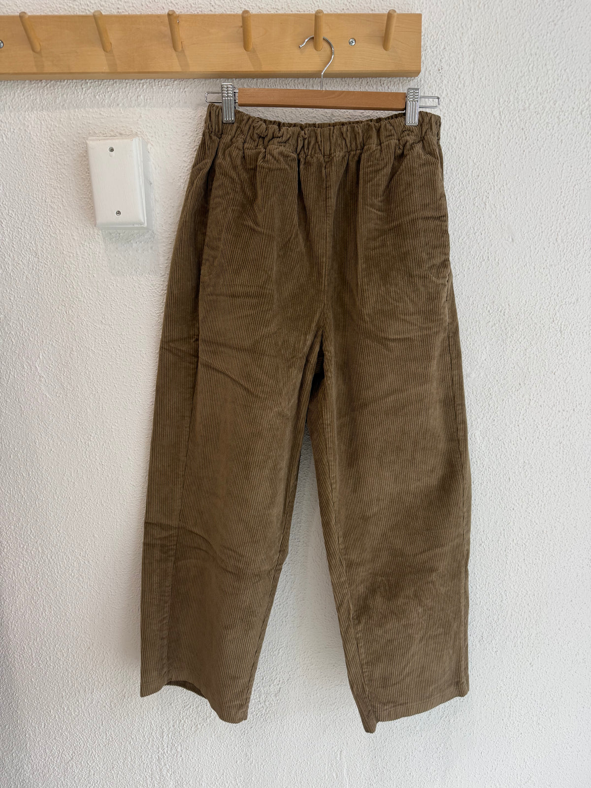 Mamapapa SNOOP corduroy pant - mushroom