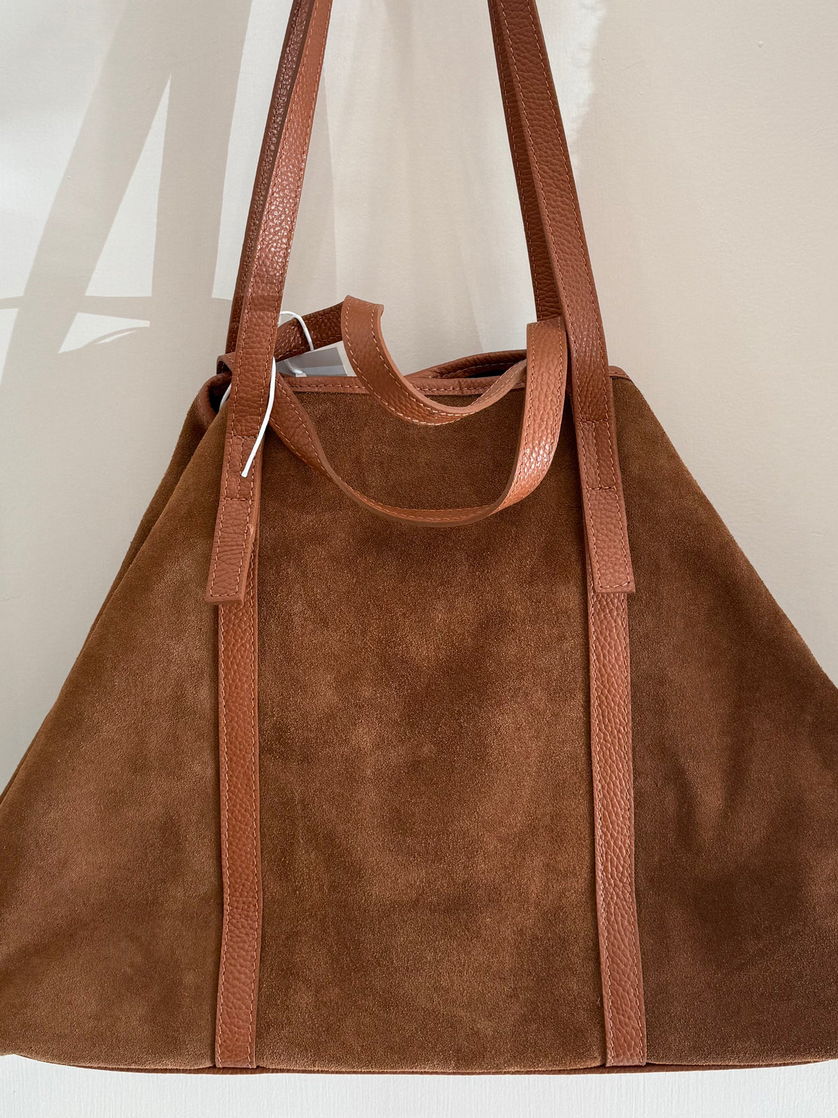 The City Suede shoulder bag - Camel