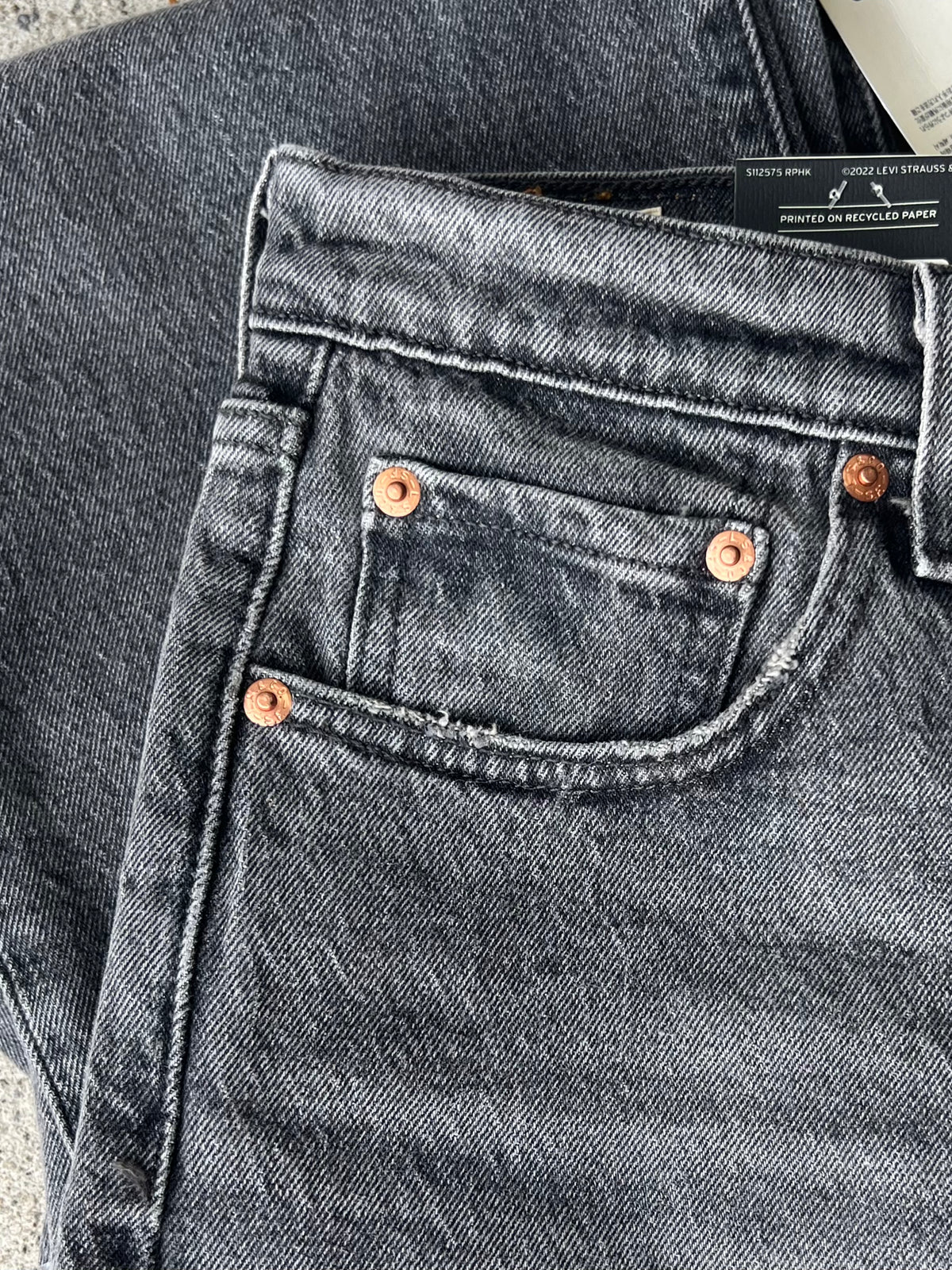 Levis Ribcage Straight Ankle Jean