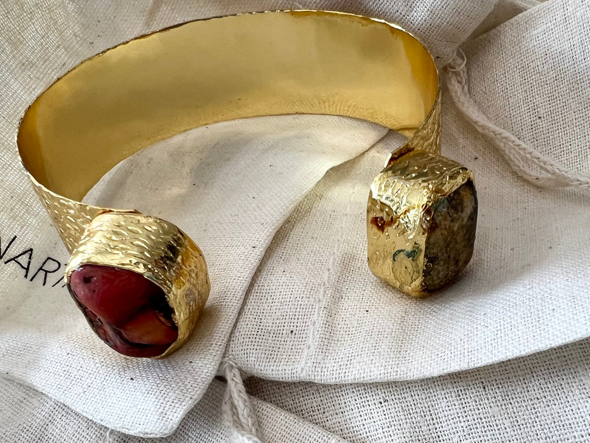 Inartisan Stone Cuff bracelet