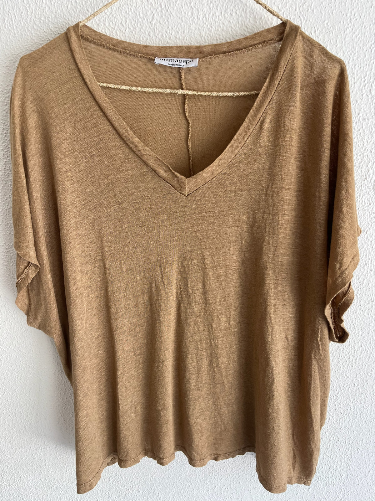 Mamapapa Geelong linen v-neck tee