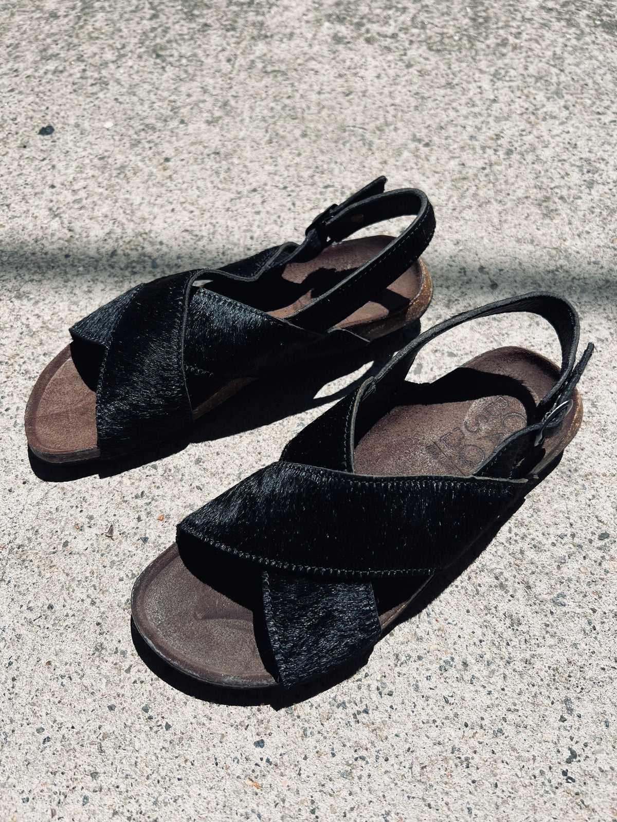 Bosabo Cross Over Sandal - Noir
