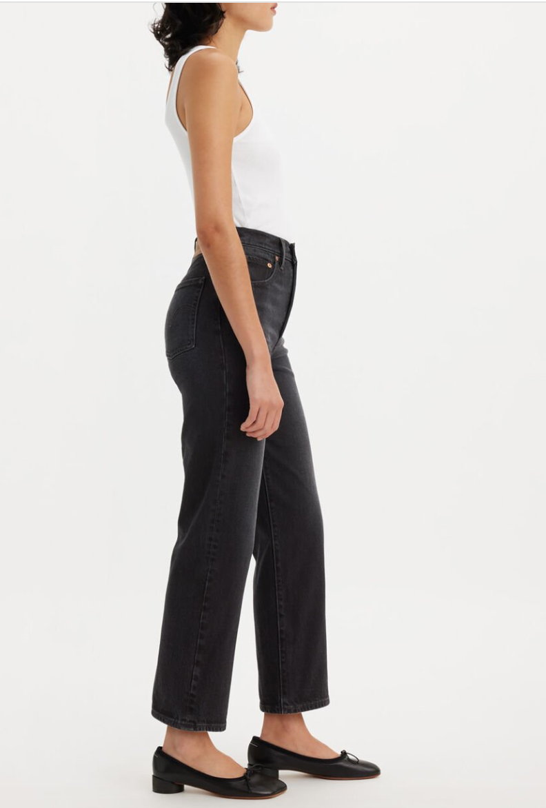 Levis Ribcage Straight Ankle Jean