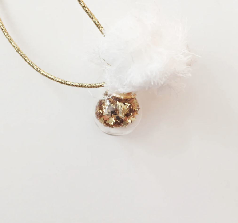 Oh mee oh mai fairy dust necklace