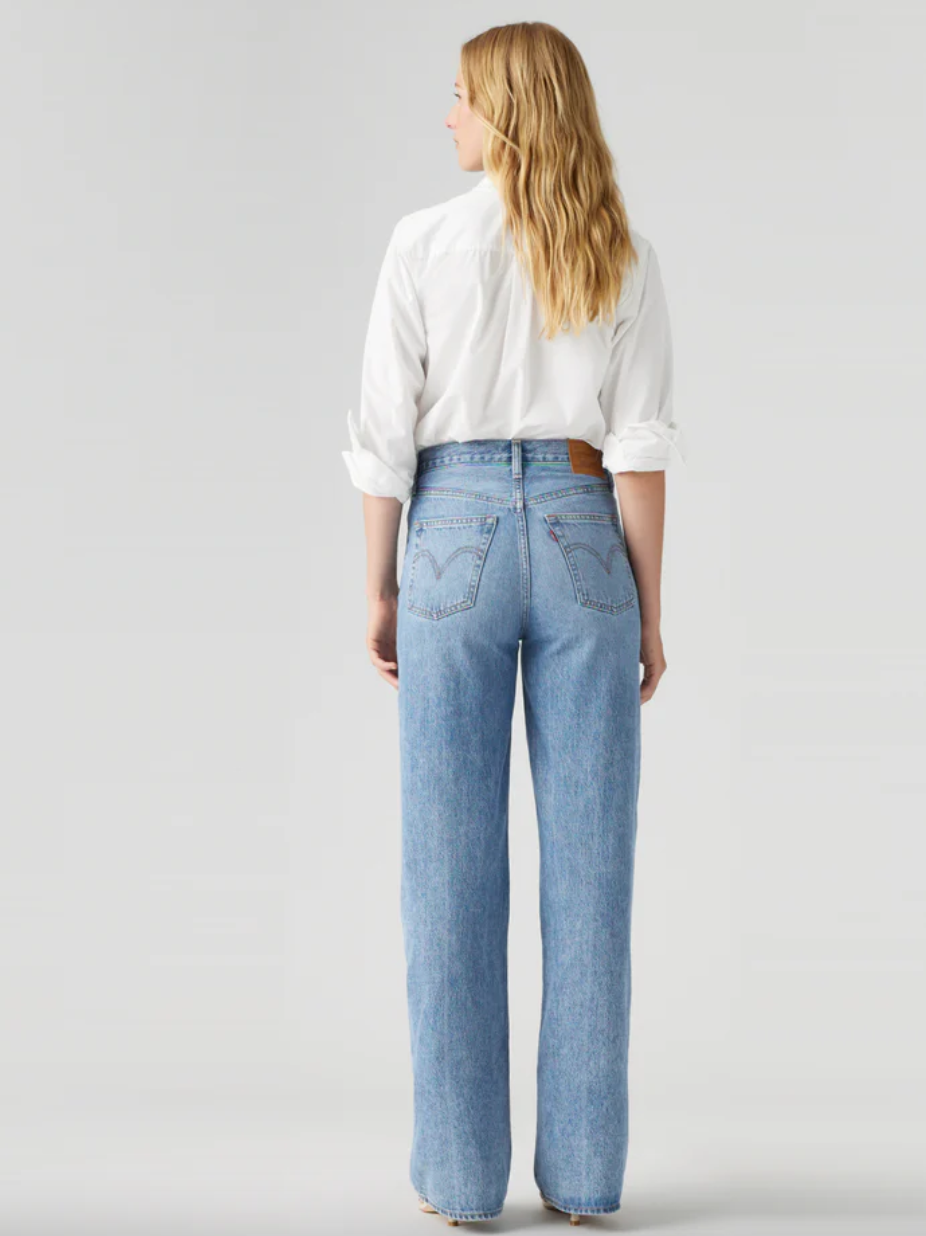 Levi&#39;s Ribcage WIde Leg Jean