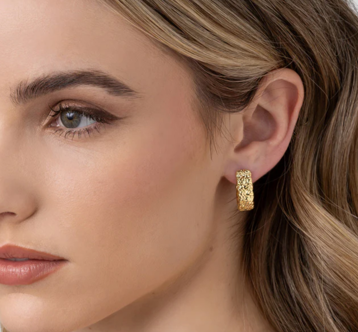 Liberte Martha Gold textured hoop earring