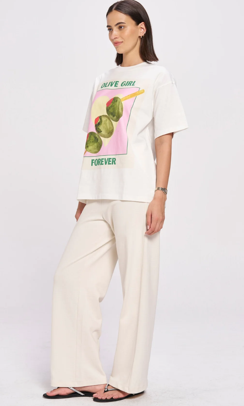 Maku The Label Olive Girl Oversize Tee