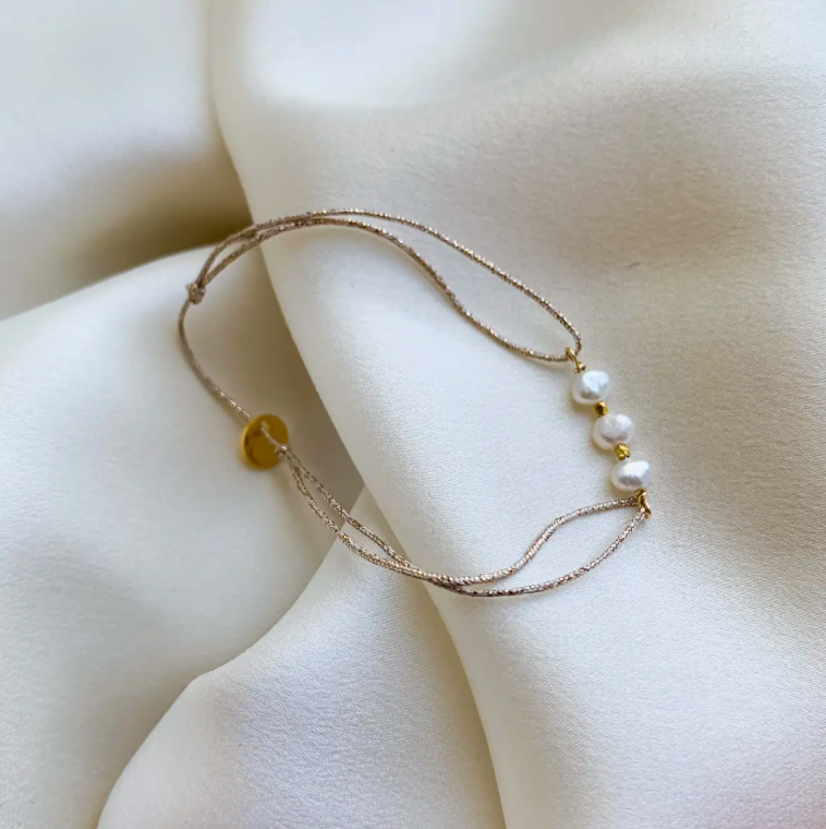 Sophie Deschamps mother of pearl lurex thread bracelet