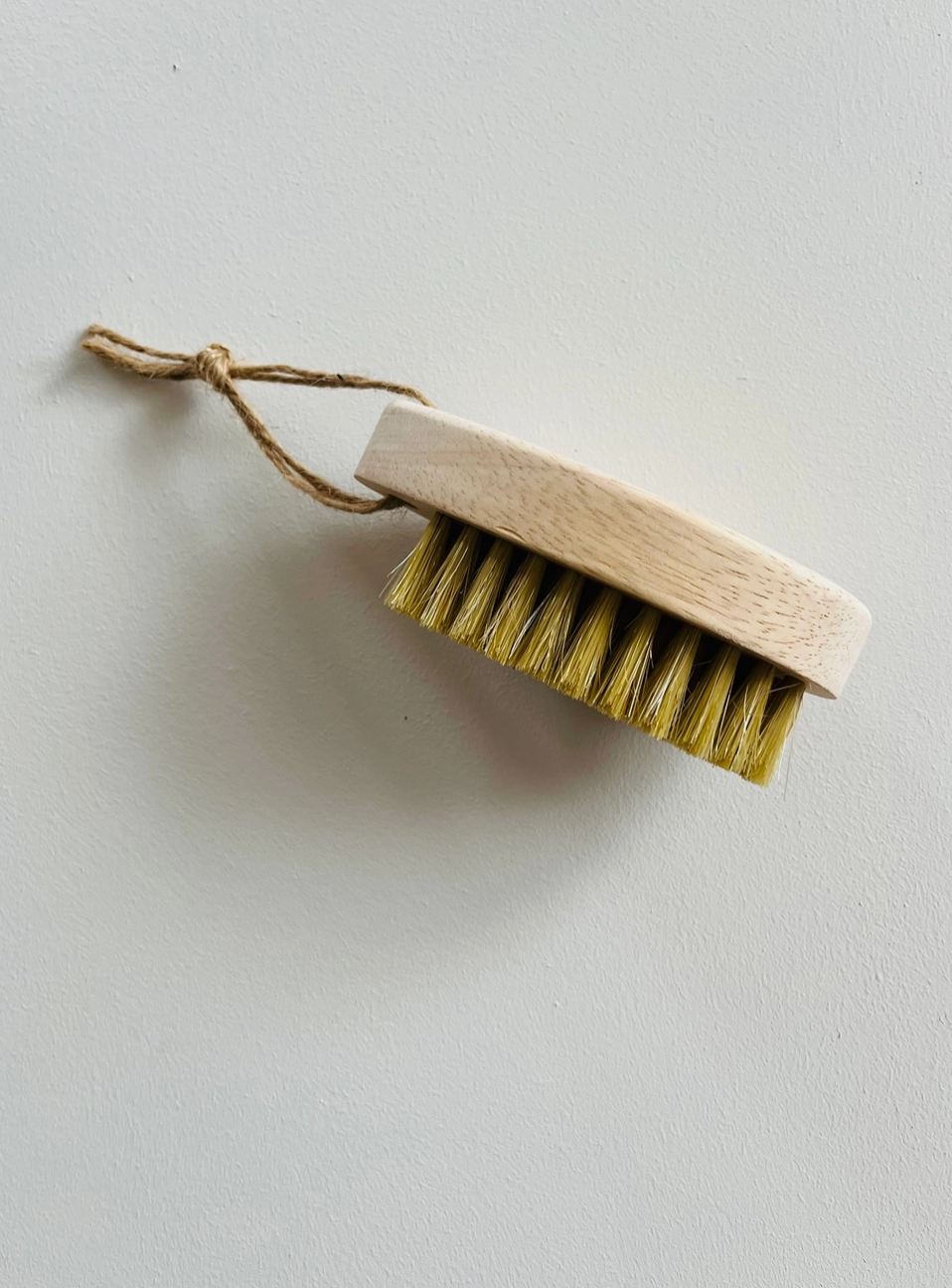 Bamboo Clothes Brush - Perfect For Lint and Fibre Removal