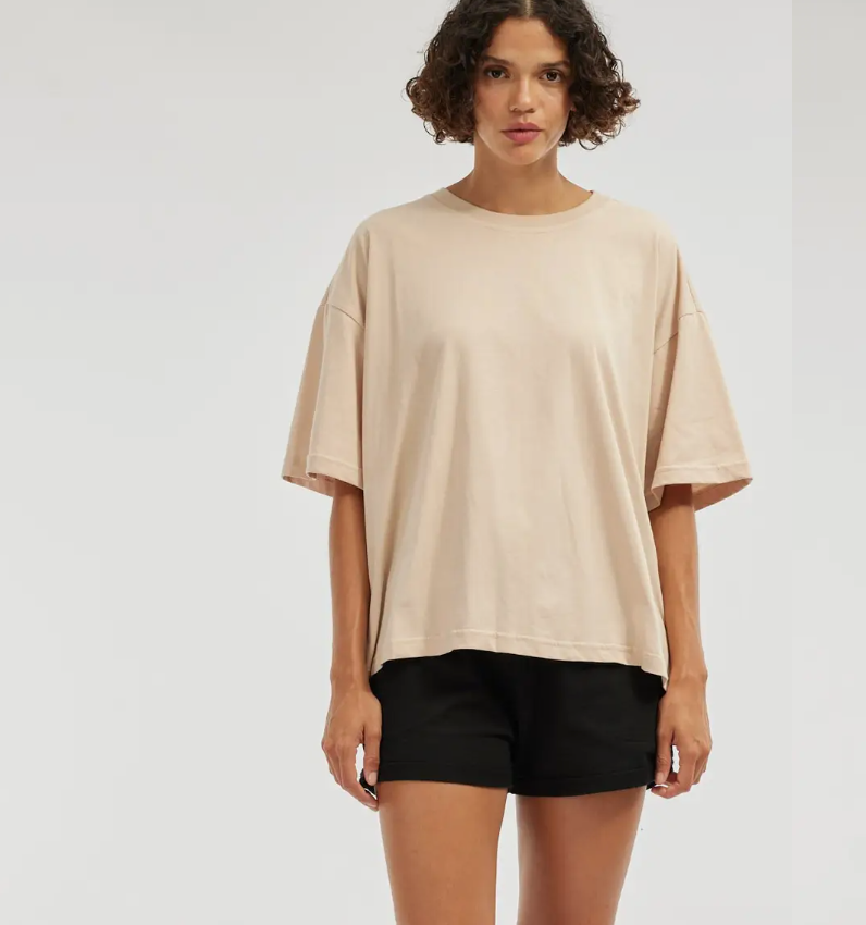 Amelius Leah Boyfriend Tee- Hummus