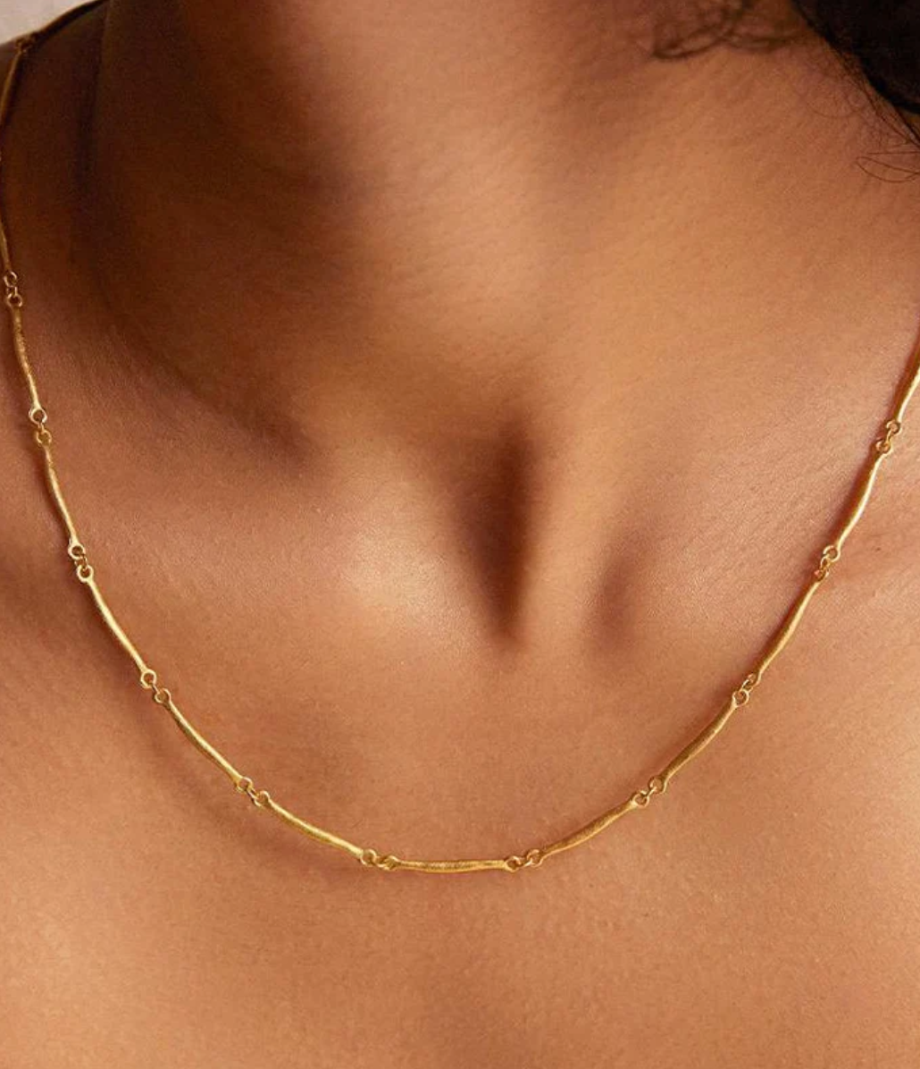 Agapee Enea gold necklace