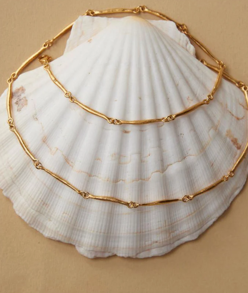 Agapee Enea gold necklace