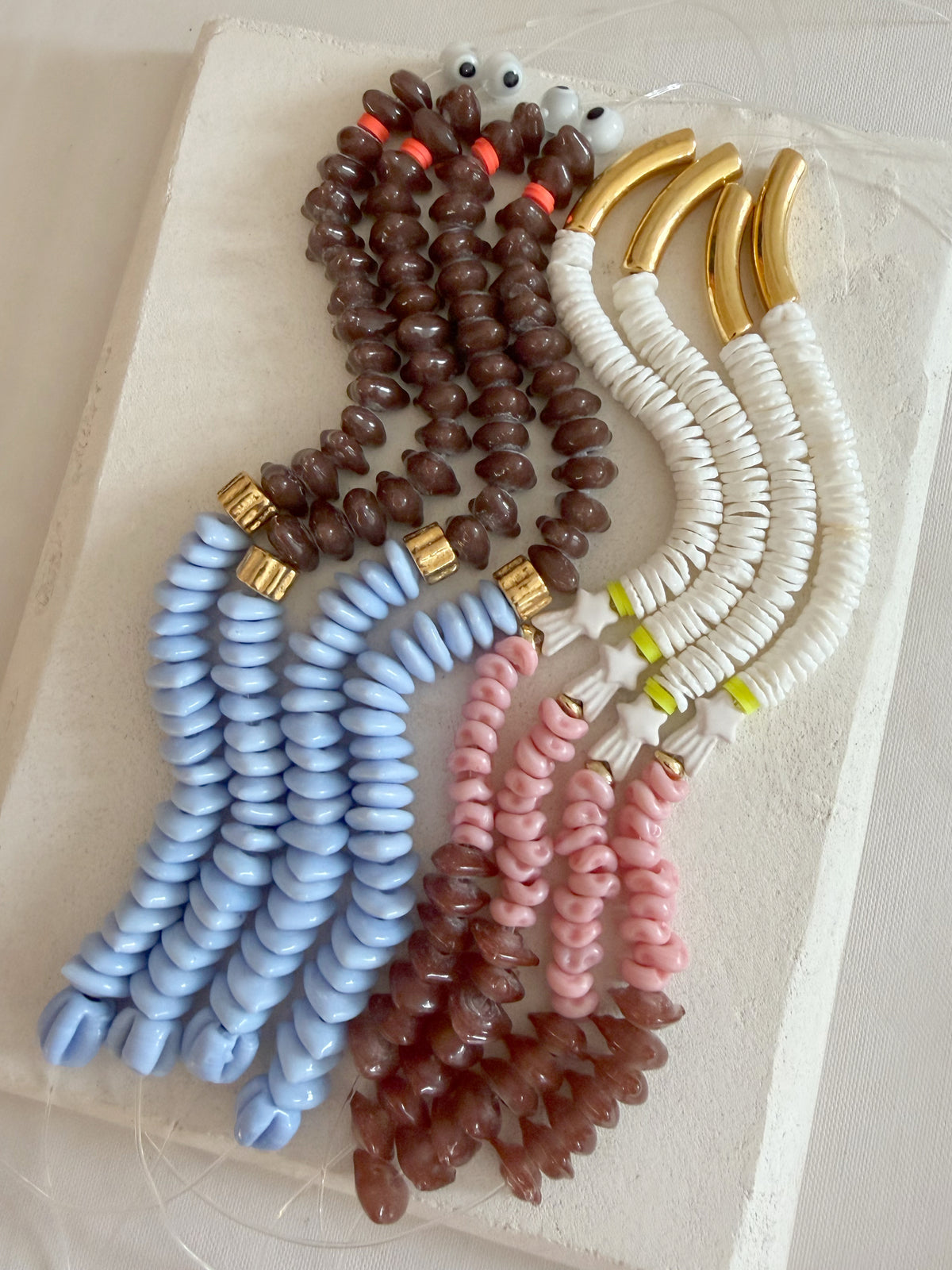 Hencla x Honour Apparel bracelet no.1 (Sky Blue x Choc)