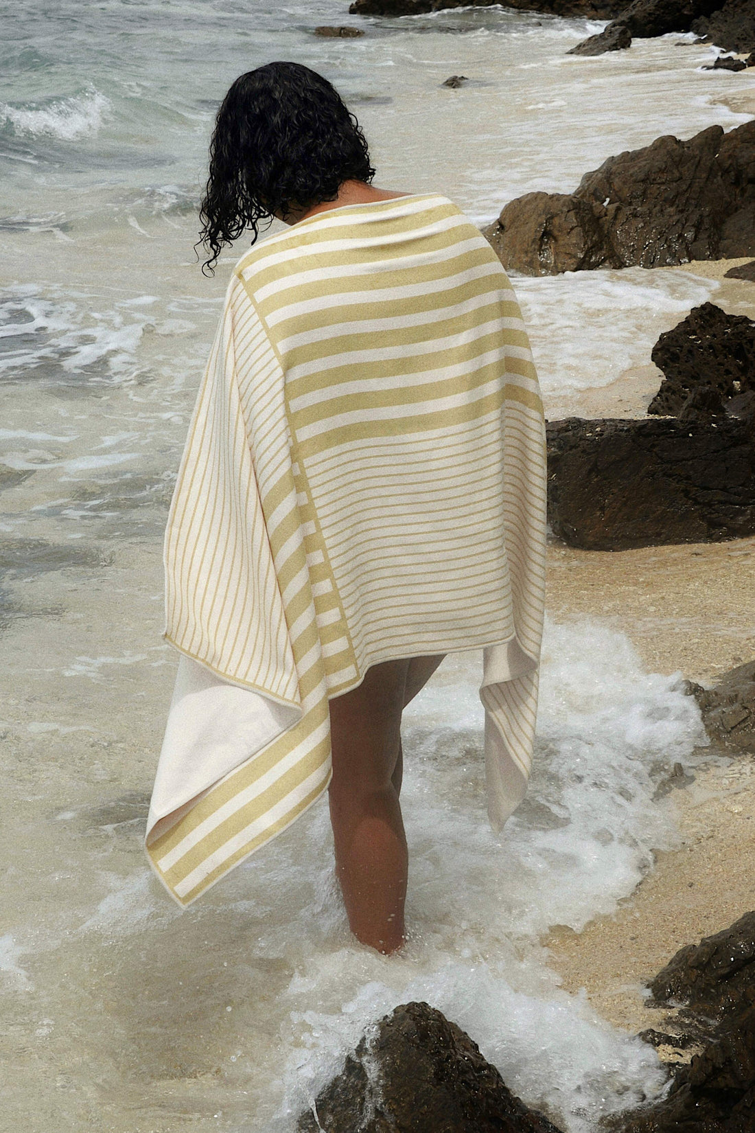 Flowe Striped Performance Towel